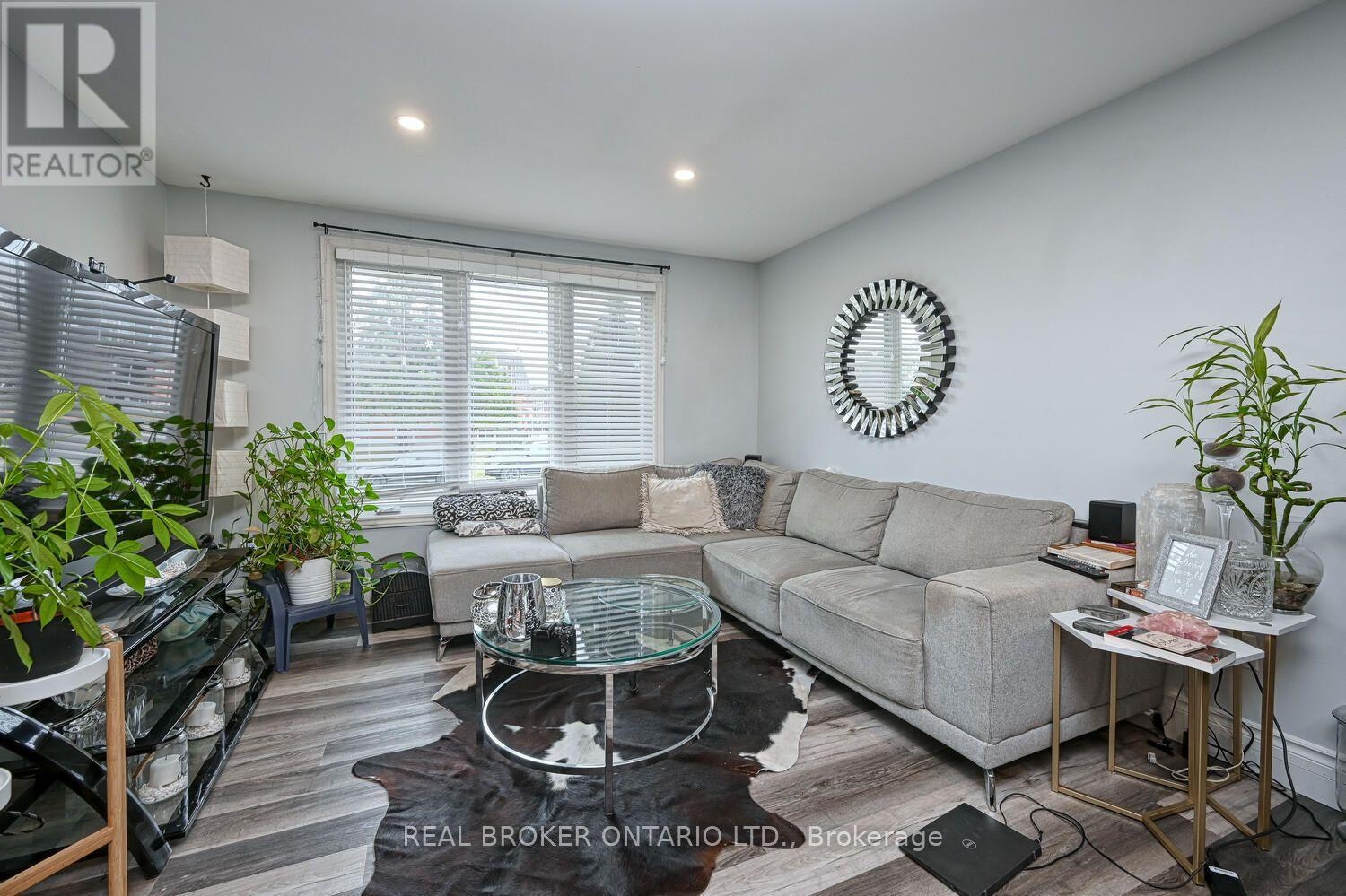 UPPER-840 Macodrum Drive, Brockville, ON, K6V 6H5 - 6