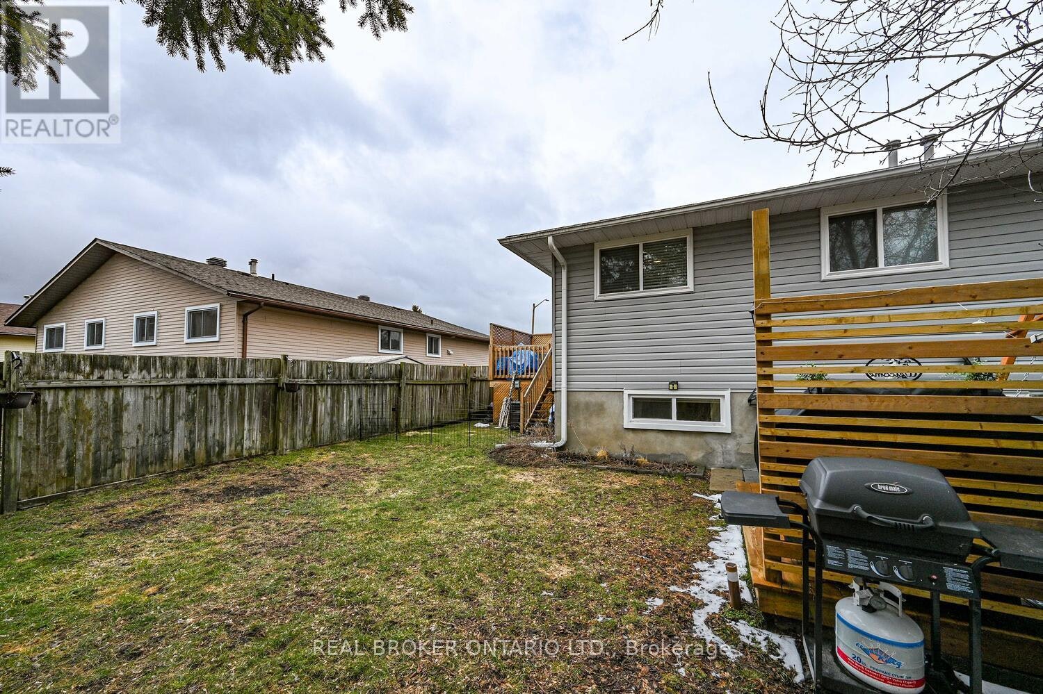 UPPER-840 Macodrum Drive, Brockville, ON, K6V 6H5 - 4