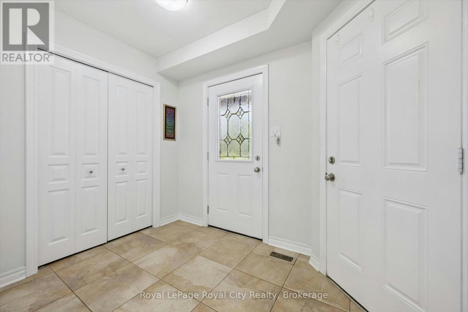 58 Wilkie Crescent, Guelph, ON, N1L 0C4 - 4