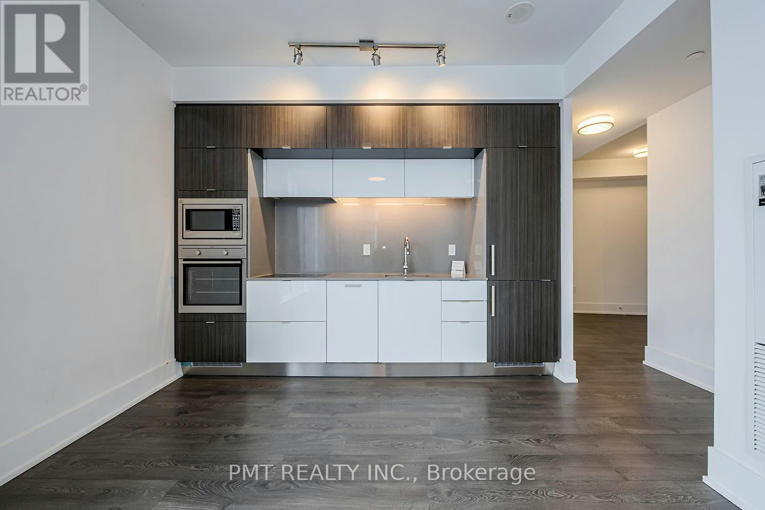 5403-10 York Street, Toronto, ON, M5J 0E1 - 4