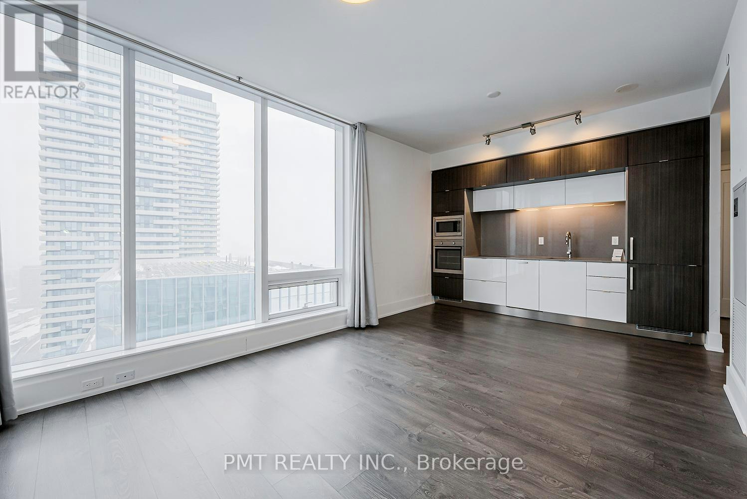 5403-10 York Street, Toronto, ON, M5J 0E1 - 3
