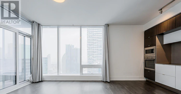 5403-10 York Street, Toronto, ON, M5J 0E1 - 5