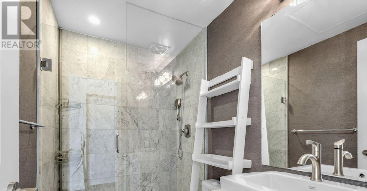 2504-1 The Esplanade Drive, Toronto, ON, M5E 0A8 - 21