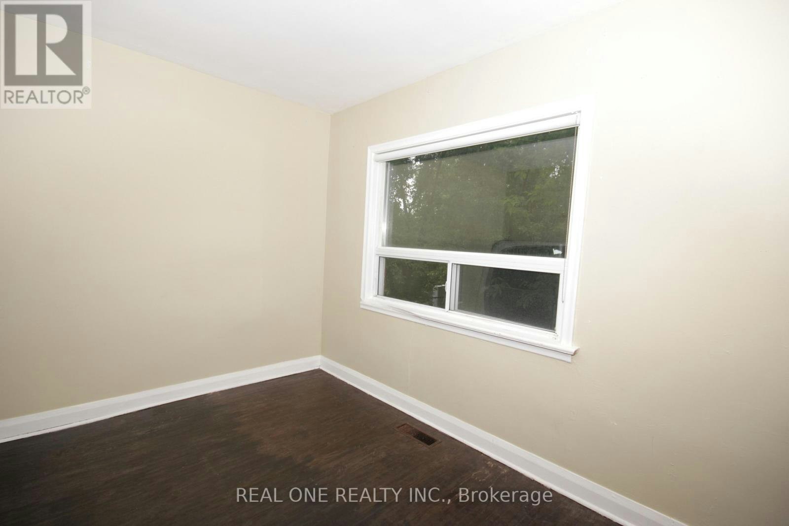 MAIN-157 Shropshire Drive, Toronto, ON, M1P 1Z6 - 12