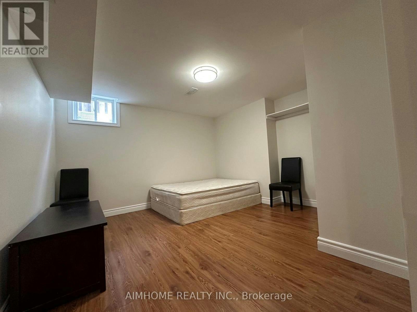 BSMT-22 Quetico Drive, Richmond Hill, ON, L4B 3S9 - 9