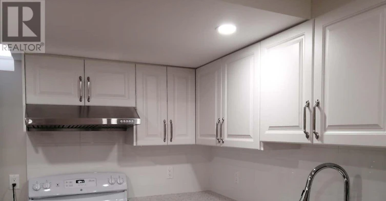 BSMT-22 Quetico Drive, Richmond Hill, ON, L4B 3S9 - 2