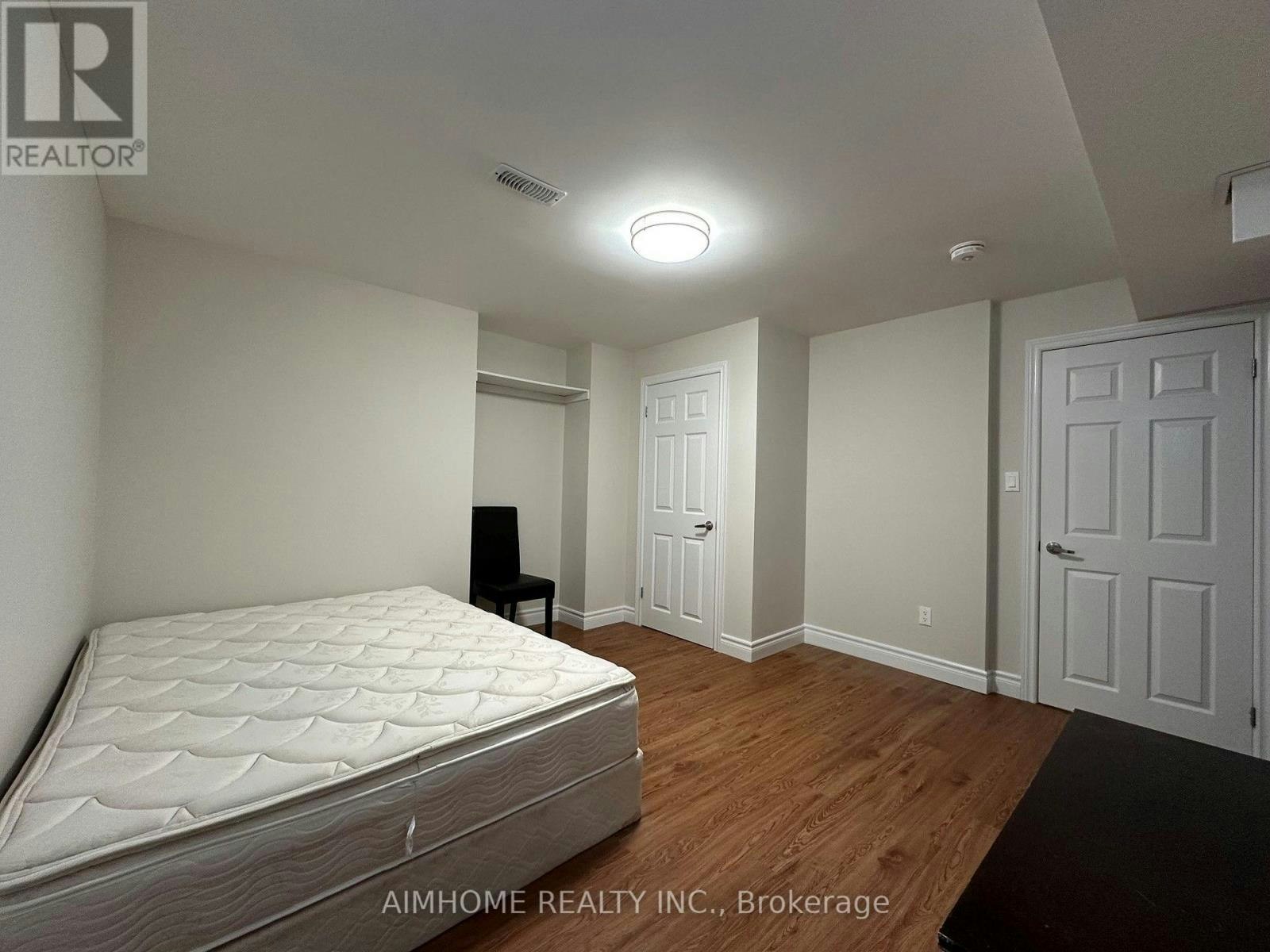 BSMT-22 Quetico Drive, Richmond Hill, ON, L4B 3S9 - 7