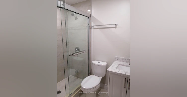 BSMT-22 Quetico Drive, Richmond Hill, ON, L4B 3S9 - 11