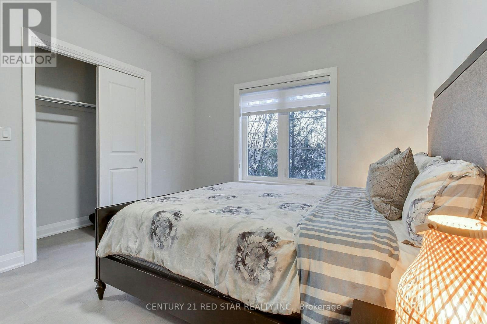 23-260 Eagle Street, Newmarket, ON, L3Y 1K1 - 41