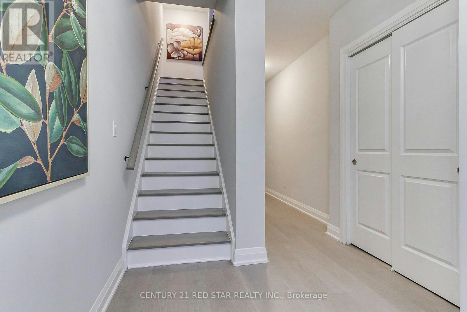 23-260 Eagle Street, Newmarket, ON, L3Y 1K1 - 12