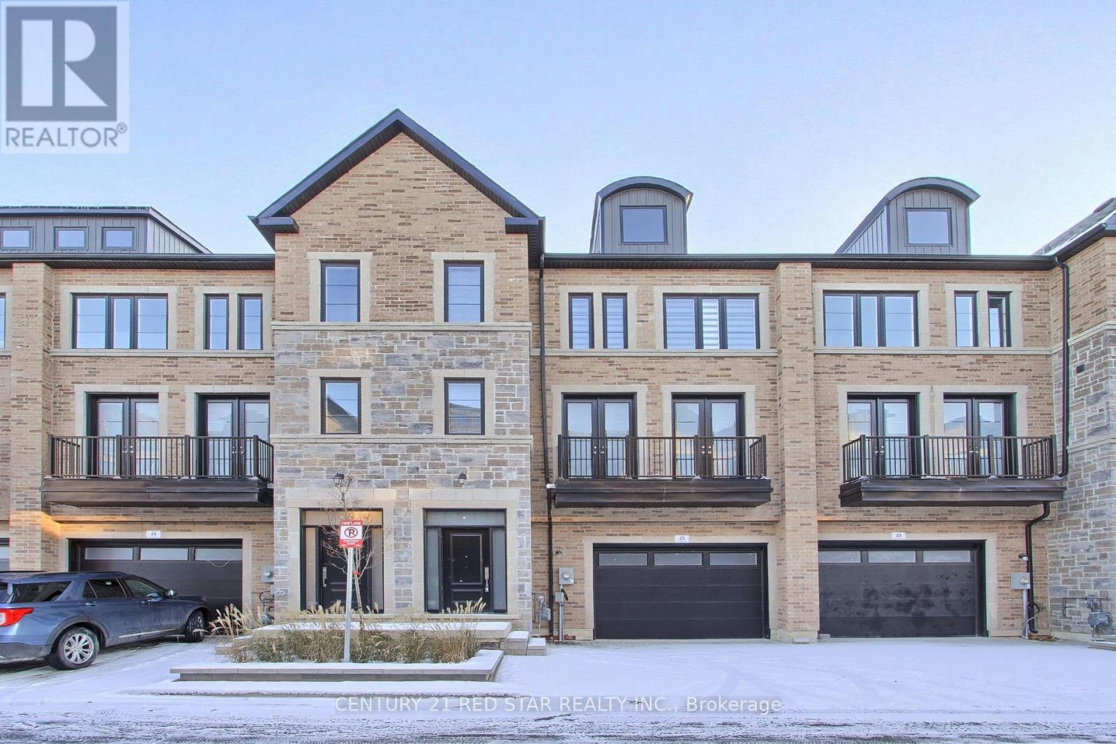 23-260 Eagle Street, Newmarket, ON, L3Y 1K1