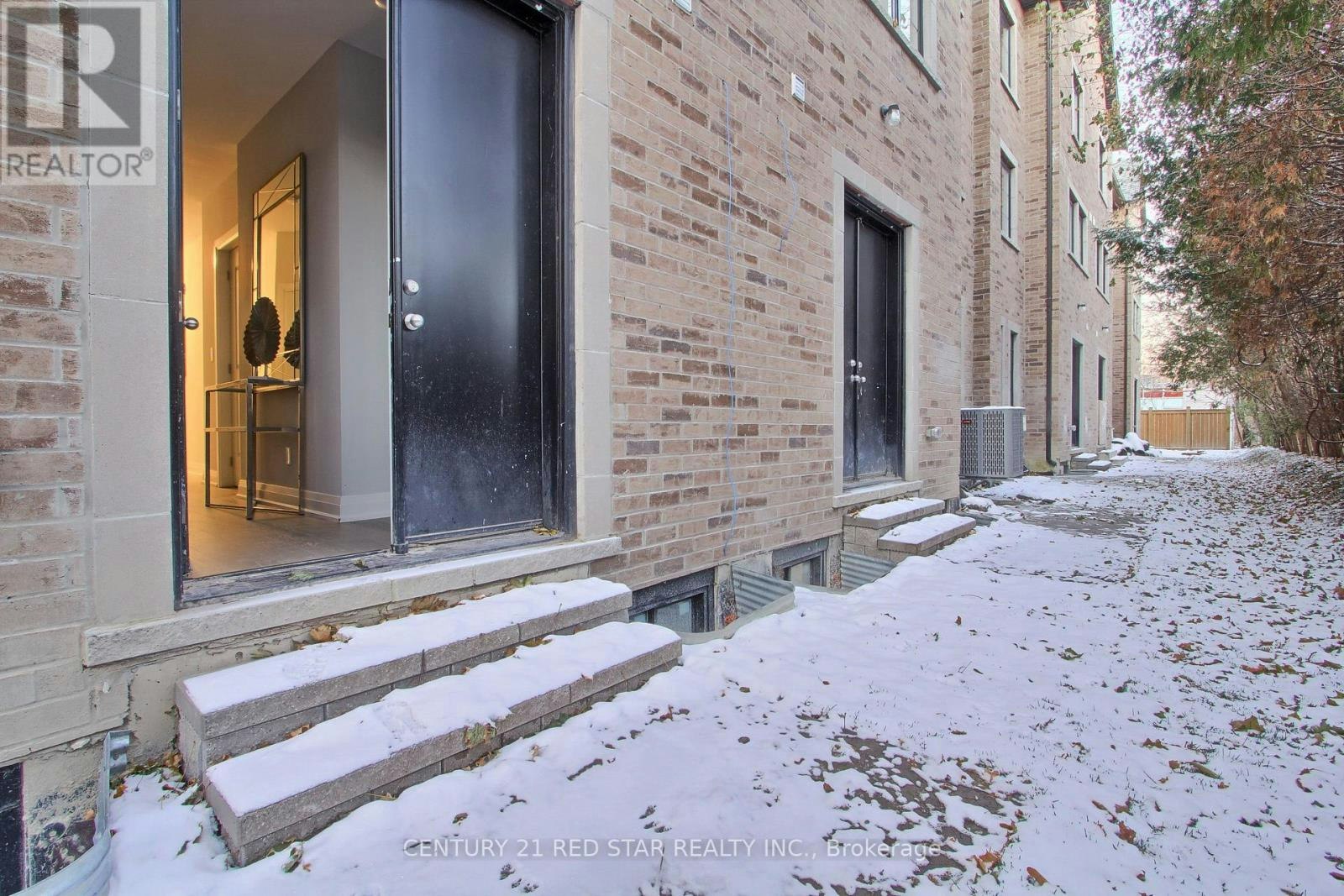 23-260 Eagle Street, Newmarket, ON, L3Y 1K1 - 49