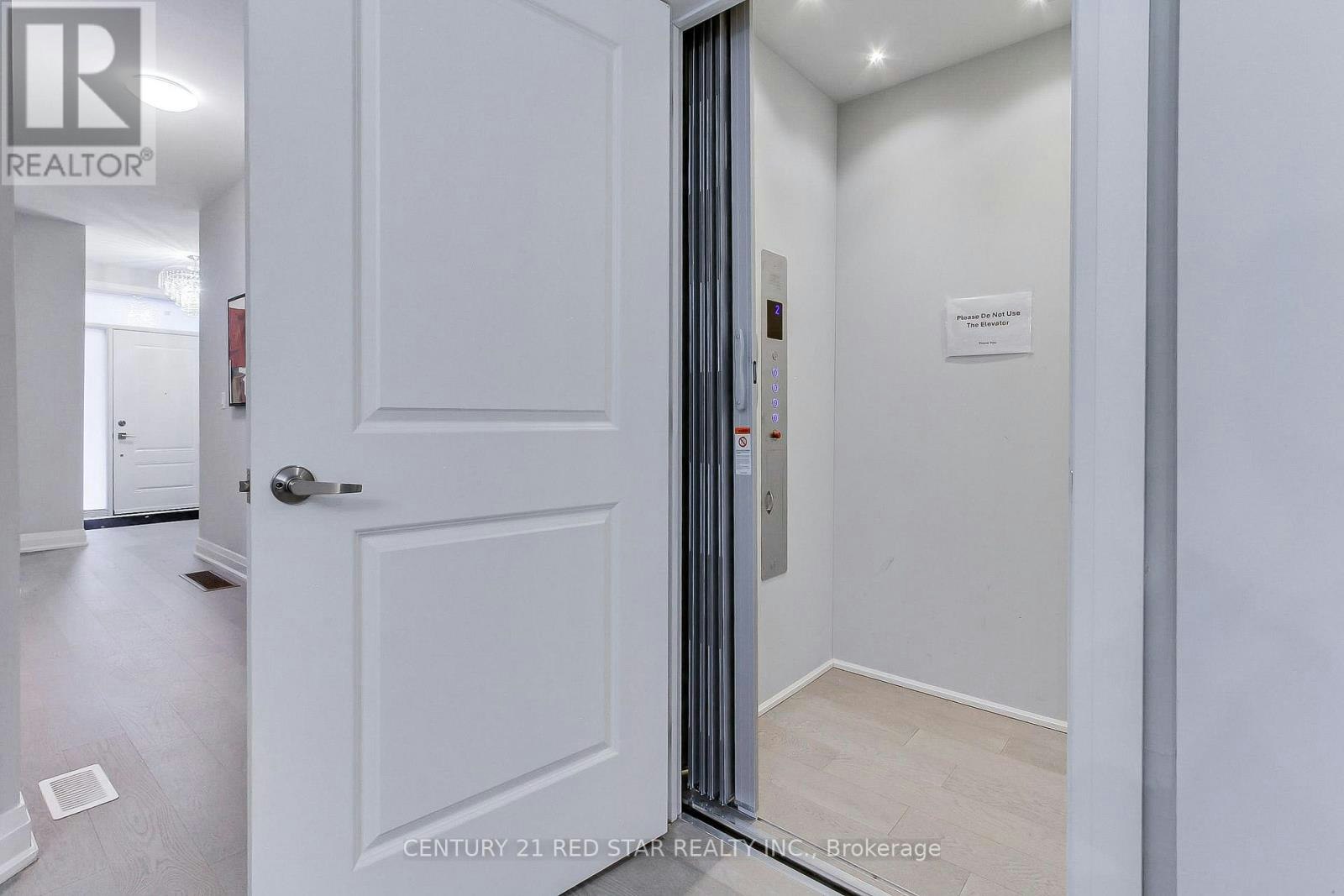 23-260 Eagle Street, Newmarket, ON, L3Y 1K1 - 11