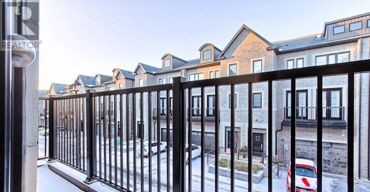 23-260 Eagle Street, Newmarket, ON, L3Y 1K1 - 32