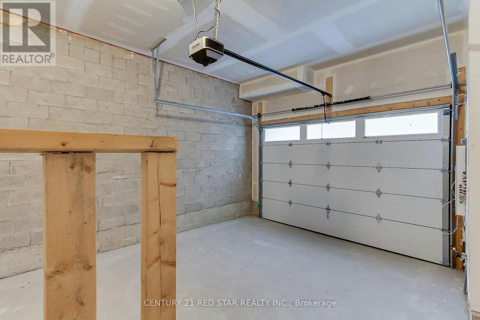 23-260 Eagle Street, Newmarket, ON, L3Y 1K1 - 47