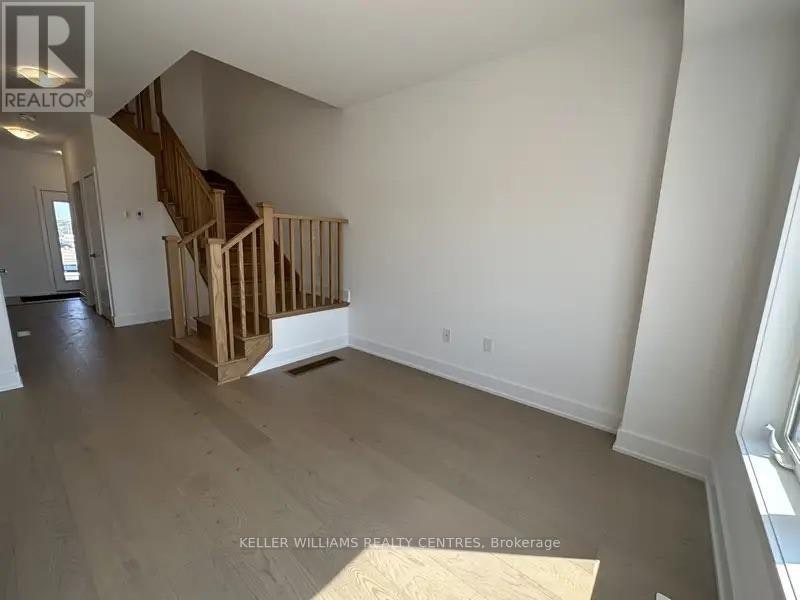 49 Gateway Drive, Barrie, ON, L9J 0V3 - 8