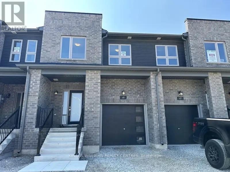 49 Gateway Drive, Barrie, ON, L9J 0V3