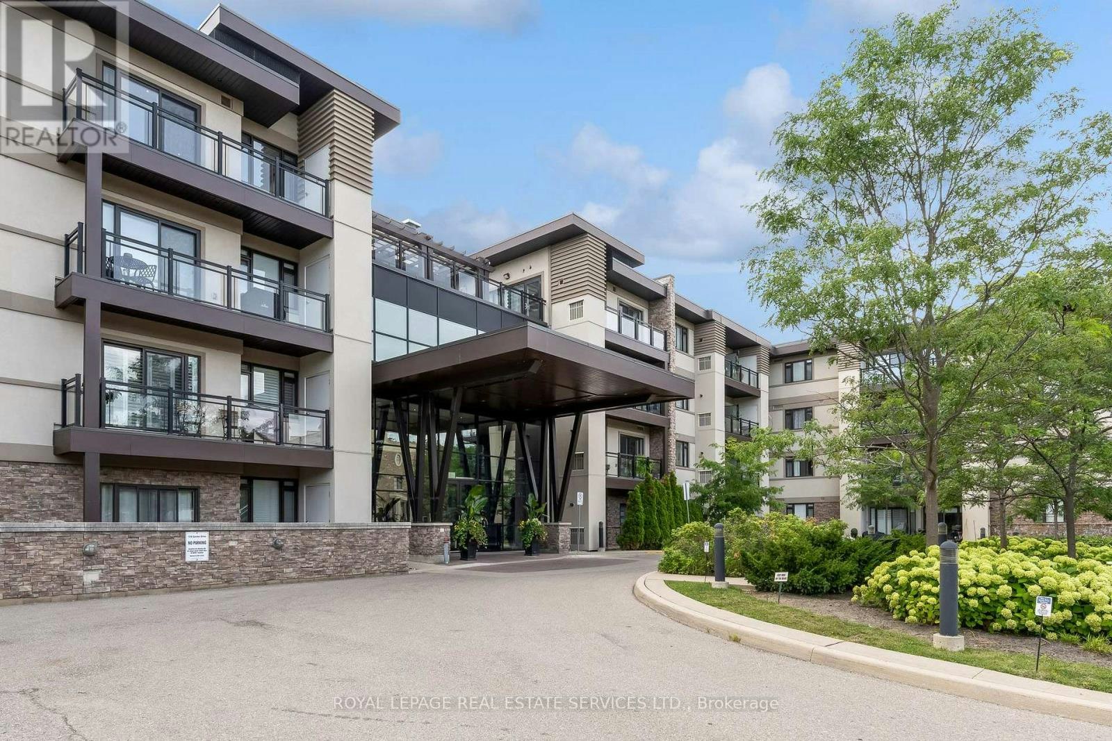 203-128 Garden Drive, Oakville, ON, L6K 0H7