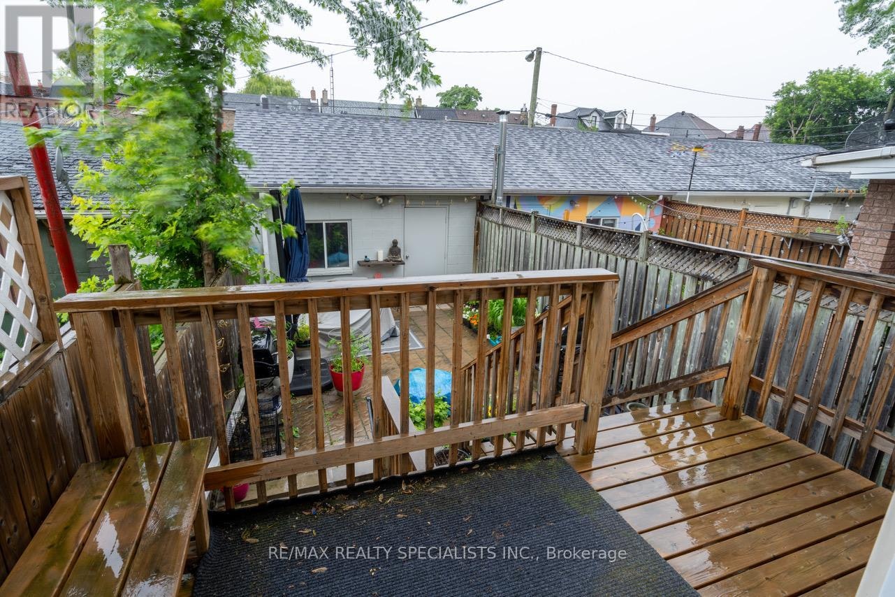 1ST FLOOR-12 Wiltshire Avenue, Toronto, ON, M6N 2V9 - 10