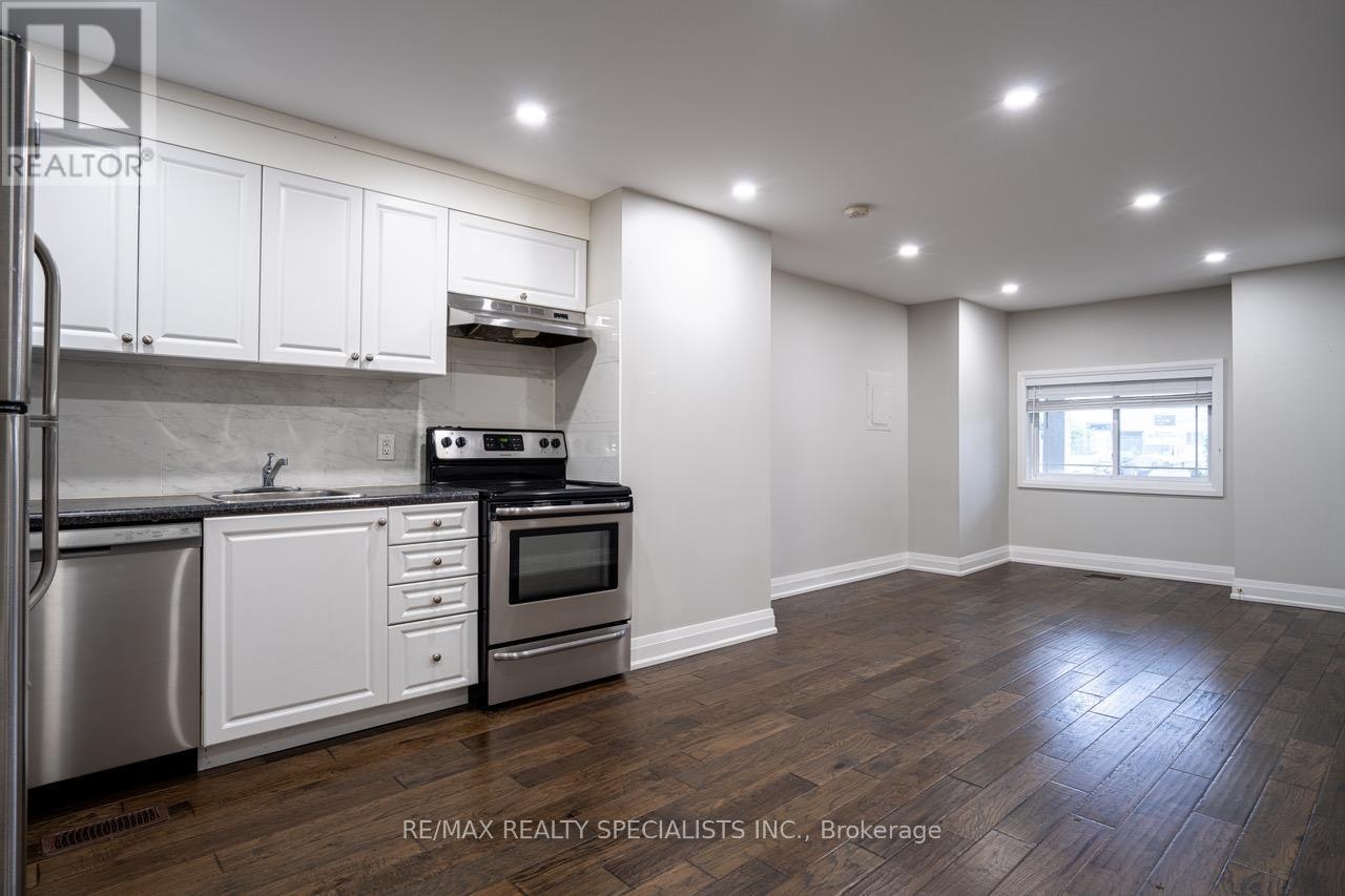 1ST FLOOR-12 Wiltshire Avenue, Toronto, ON, M6N 2V9 - 7