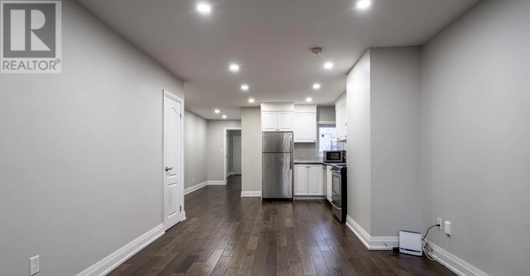 1ST FLOOR-12 Wiltshire Avenue, Toronto, ON, M6N 2V9 - 5