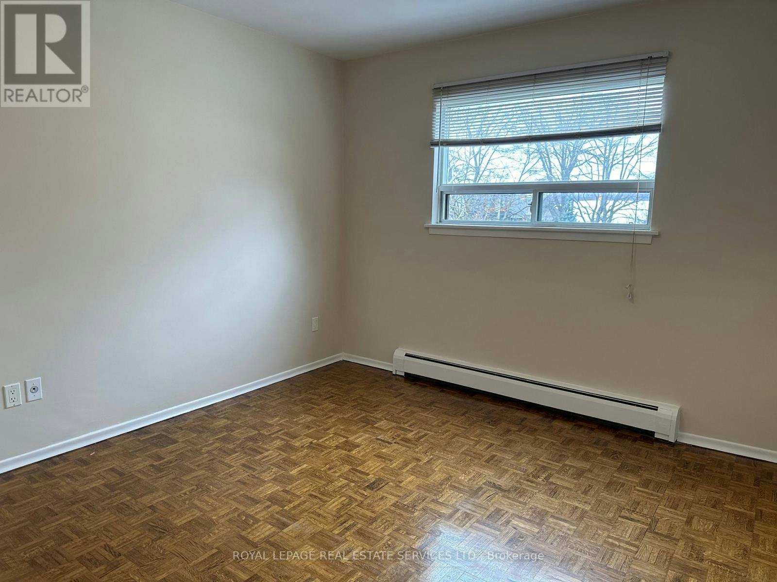 2-7 Mohawk Avenue, Mississauga, ON, L5G 3R5 - 6