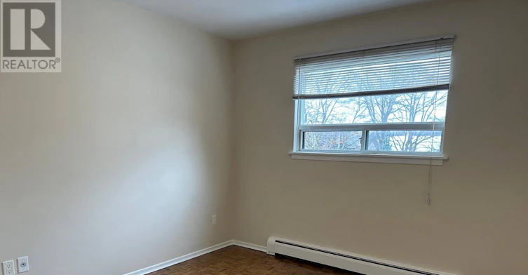 2-7 Mohawk Avenue, Mississauga, ON, L5G 3R5 - 6