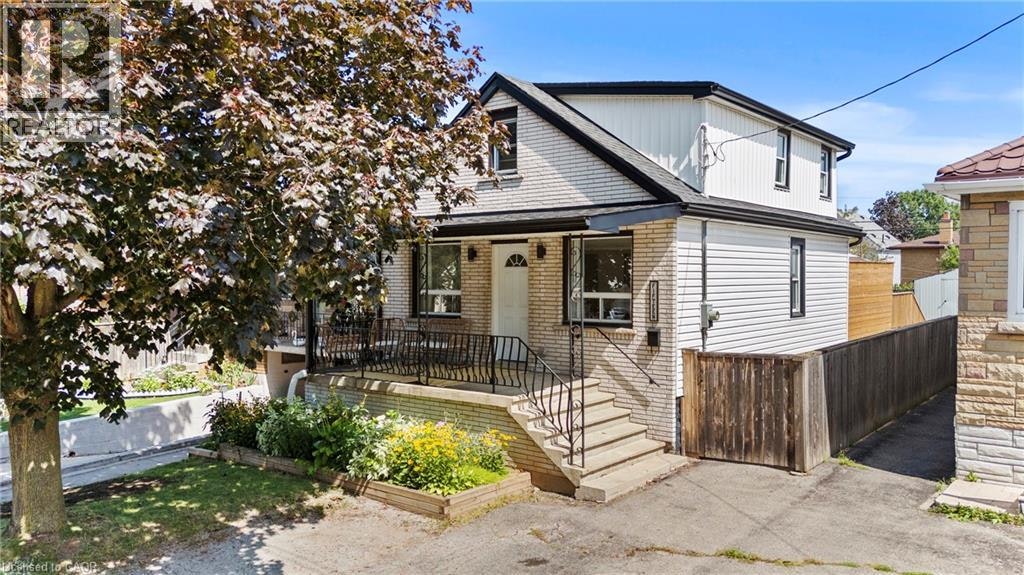 15 Glassco Avenue S, Hamilton, ON, L8H 1B2