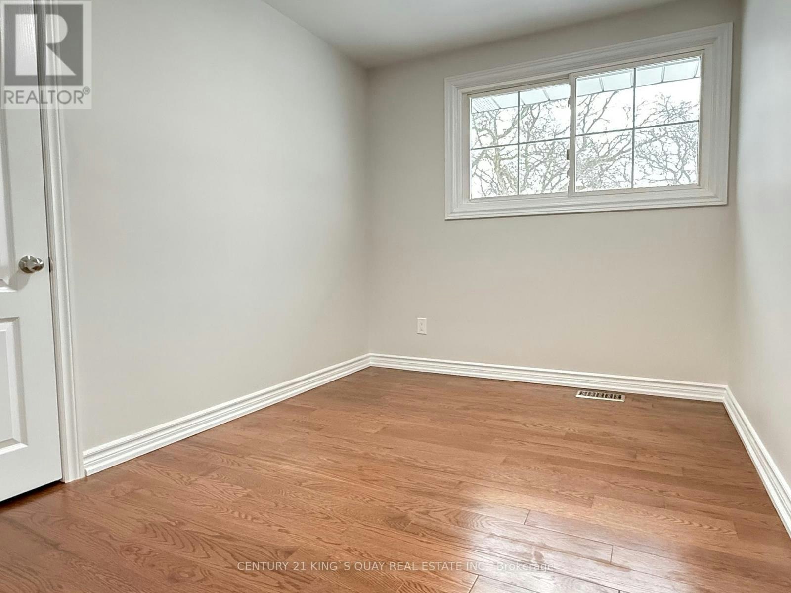 UPPER-4383 Petrie Court, Niagara Falls, ON, L2E 6L8 - 10