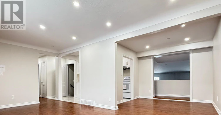 UPPER-4383 Petrie Court, Niagara Falls, ON, L2E 6L8 - 5
