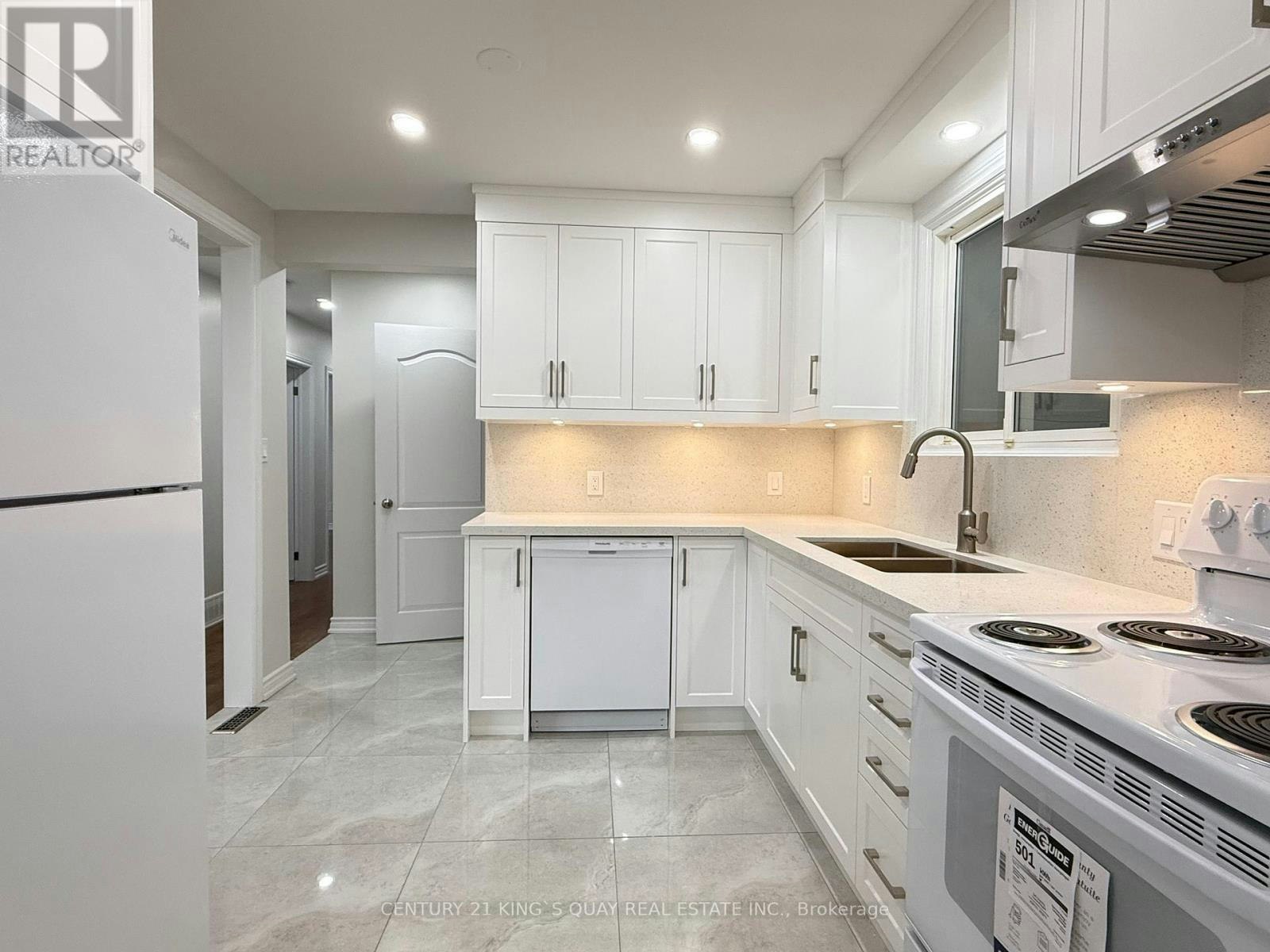 UPPER-4383 Petrie Court, Niagara Falls, ON, L2E 6L8 - 9