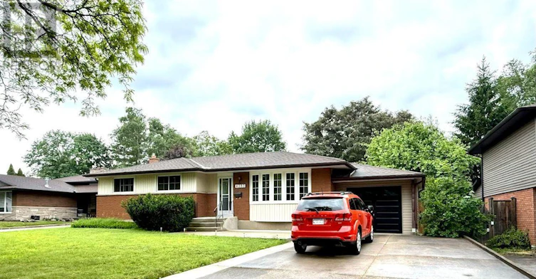 UPPER-4383 Petrie Court, Niagara Falls, ON, L2E 6L8