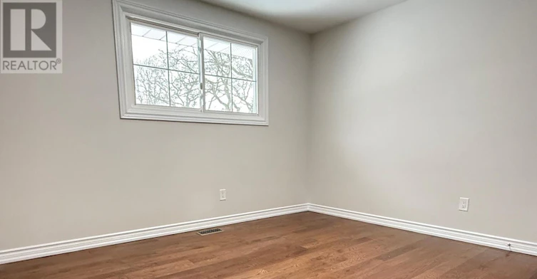 UPPER-4383 Petrie Court, Niagara Falls, ON, L2E 6L8 - 11