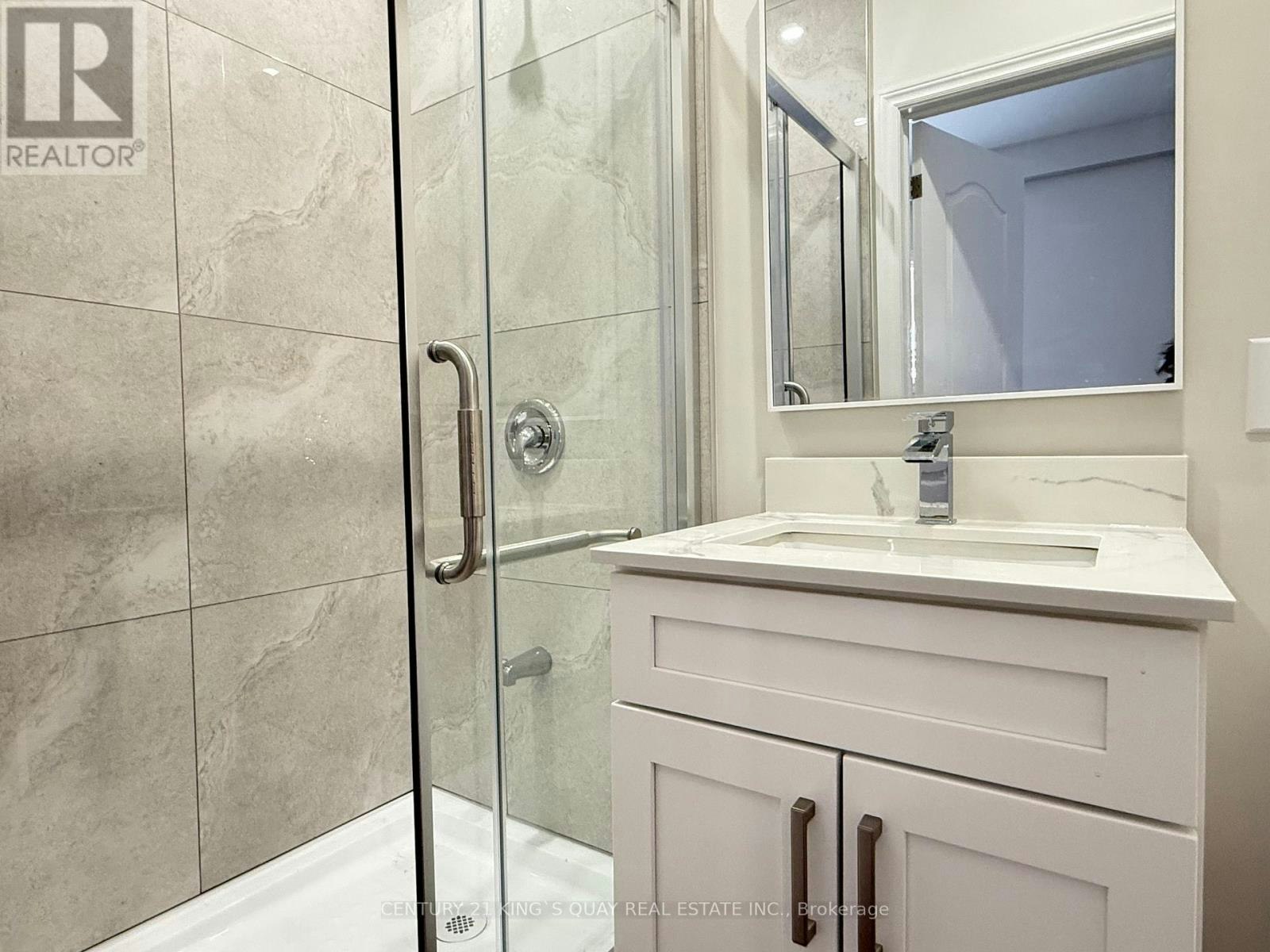 UPPER-4383 Petrie Court, Niagara Falls, ON, L2E 6L8 - 16