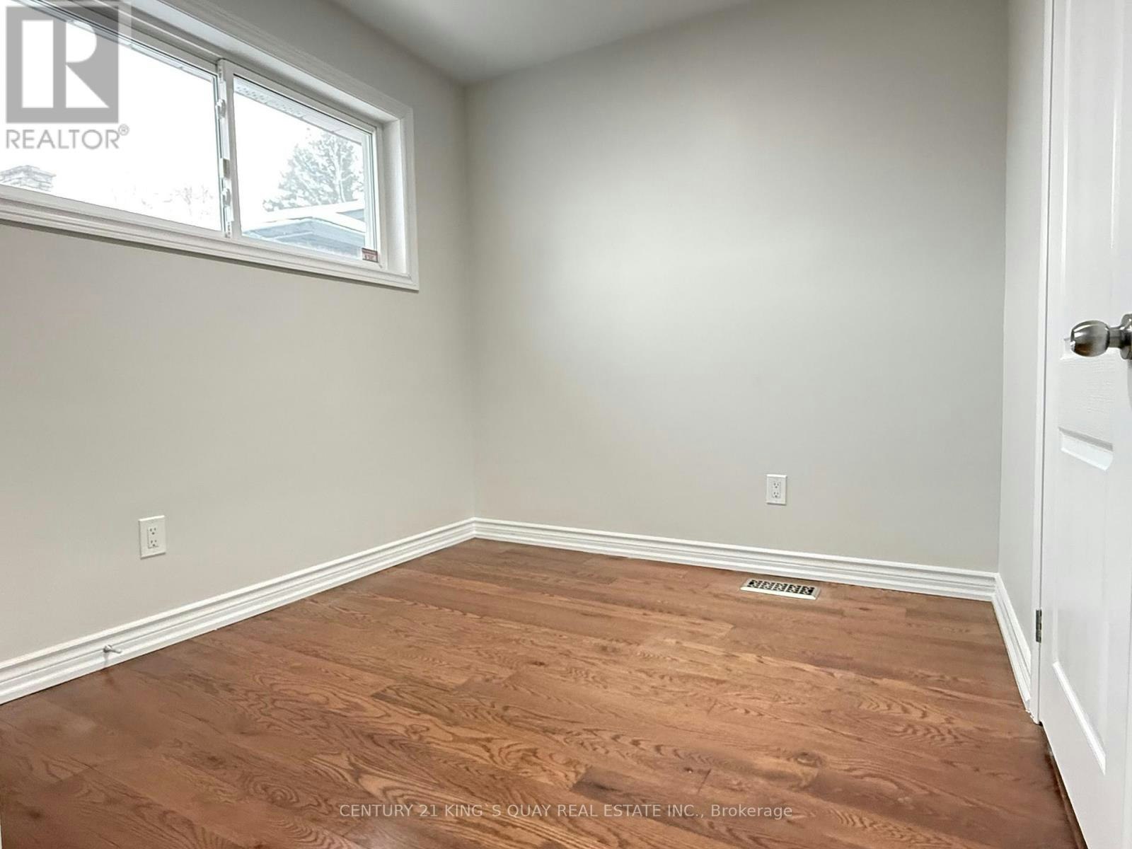 UPPER-4383 Petrie Court, Niagara Falls, ON, L2E 6L8 - 12