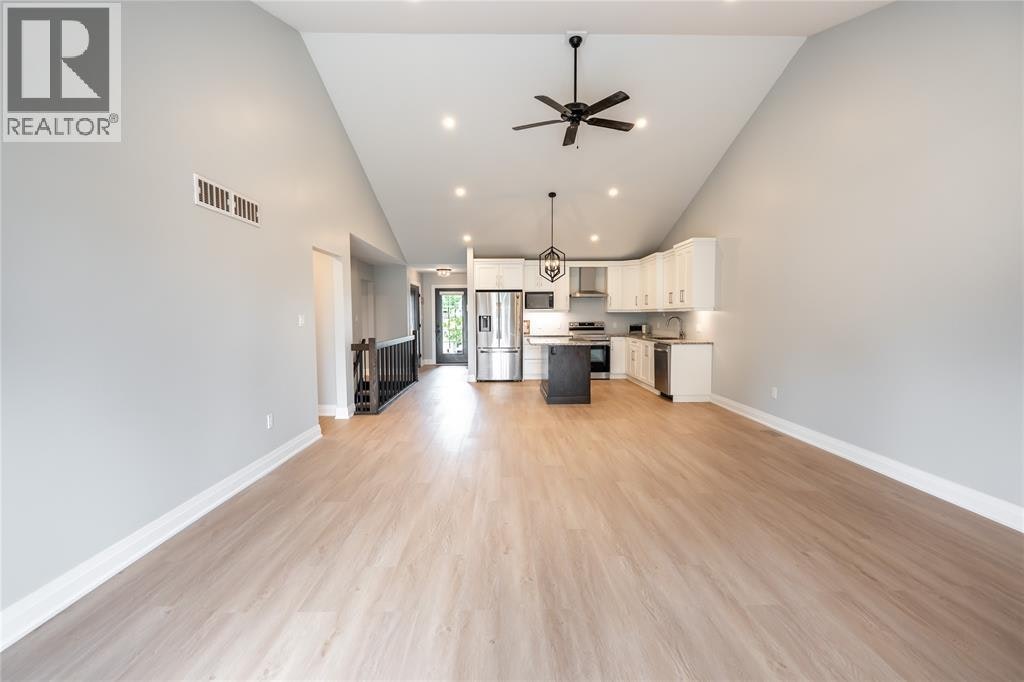 709 Ferdinands Crescent, Sarnia, ON, N7W 0B5 - 11