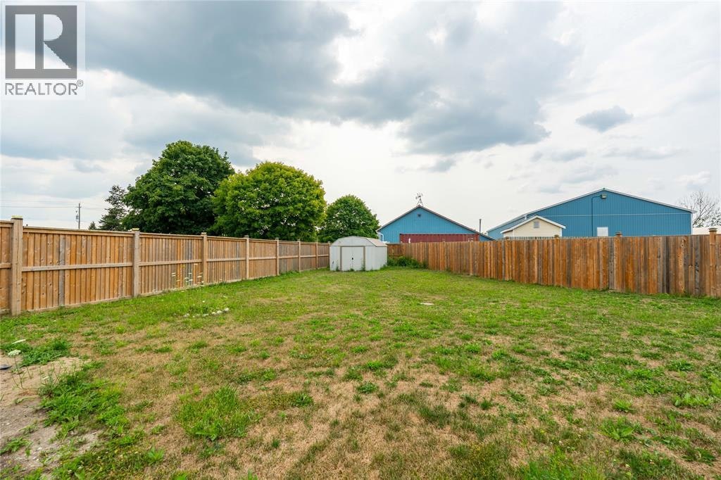 709 Ferdinands Crescent, Sarnia, ON, N7W 0B5 - 31