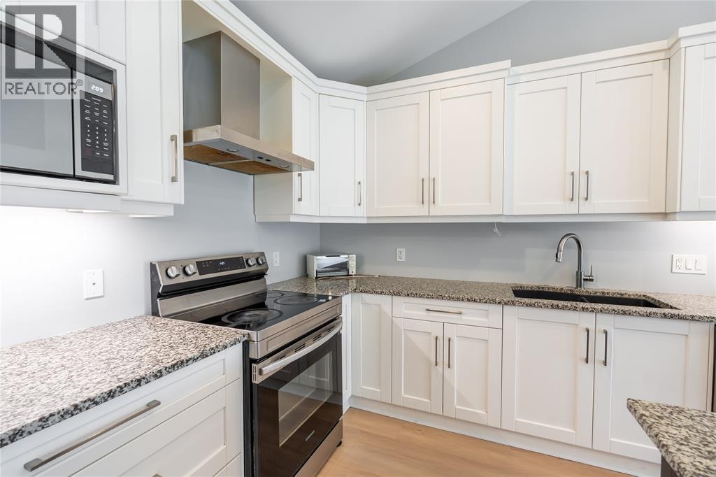709 Ferdinands Crescent, Sarnia, ON, N7W 0B5 - 8