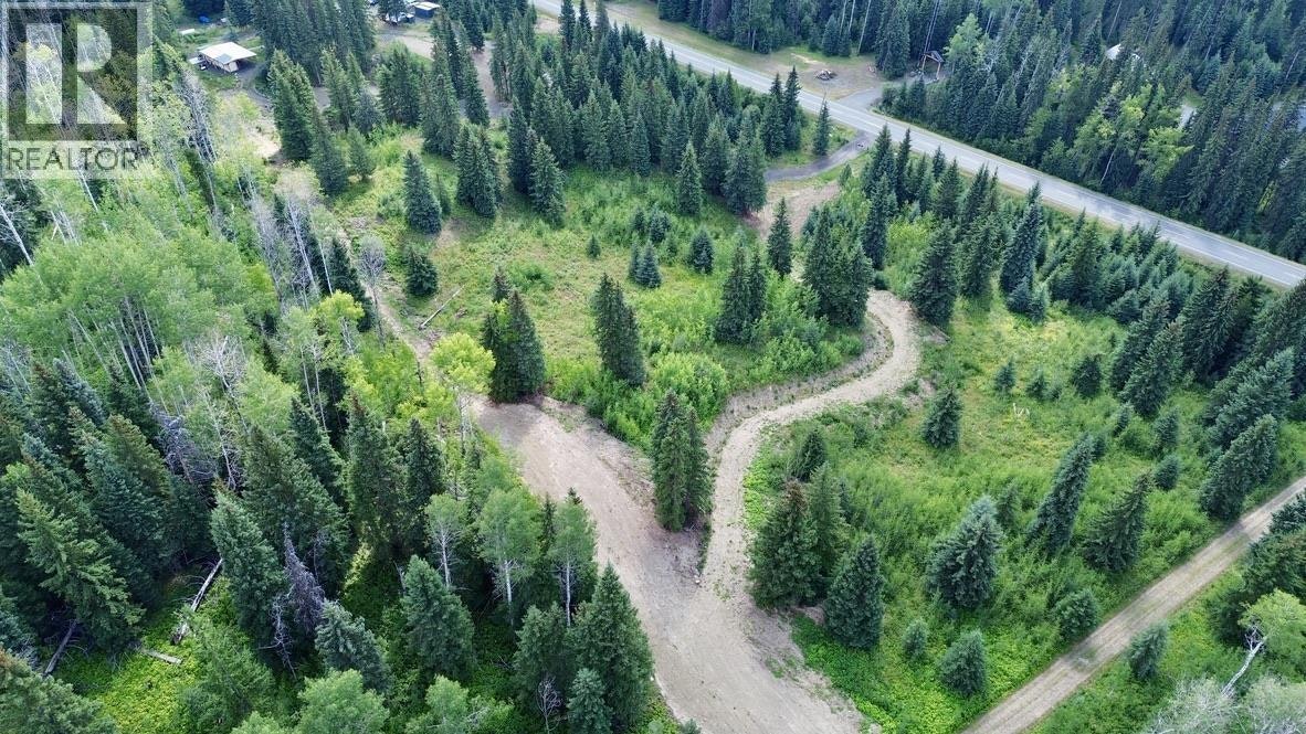 8541 Little Fort 24 Highway, Bridge Lake, BC, V0K 1X3 - 19