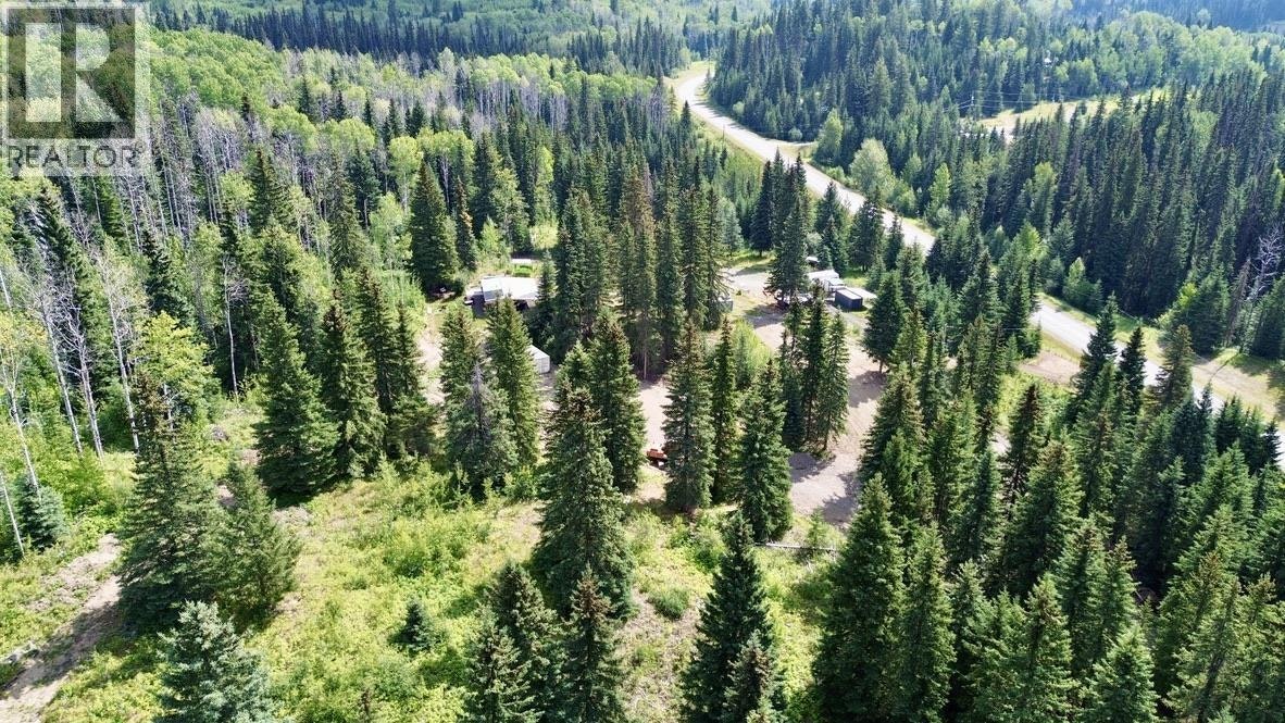 8541 Little Fort 24 Highway, Bridge Lake, BC, V0K 1X3 - 24