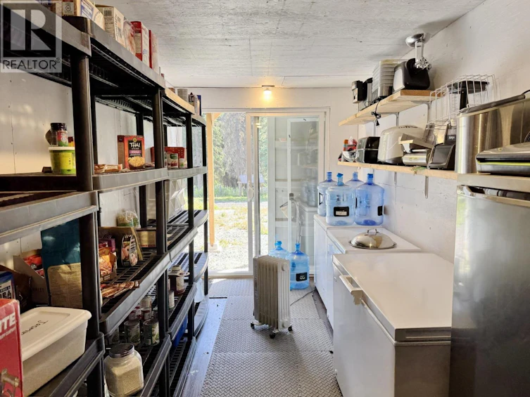 8541 Little Fort 24 Highway, Bridge Lake, BC, V0K 1X3 - 26