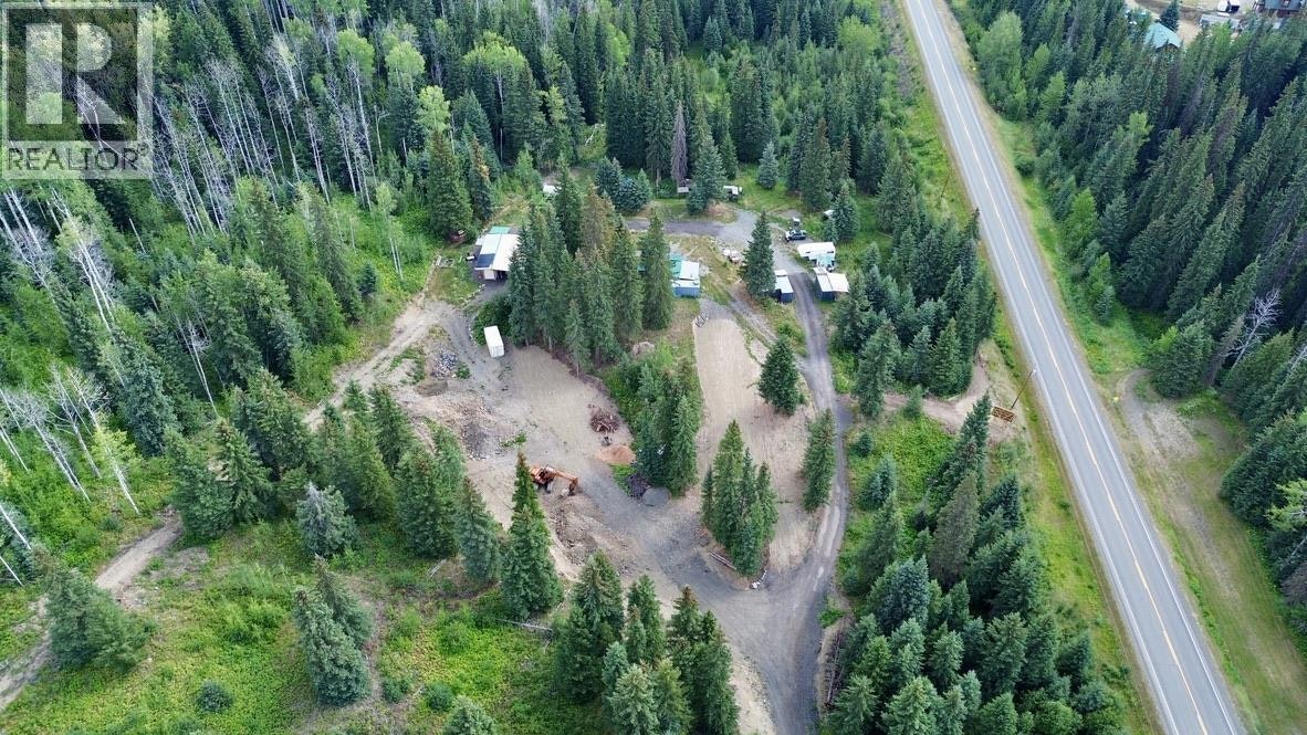 8541 Little Fort 24 Highway, Bridge Lake, BC, V0K 1X3 - 20