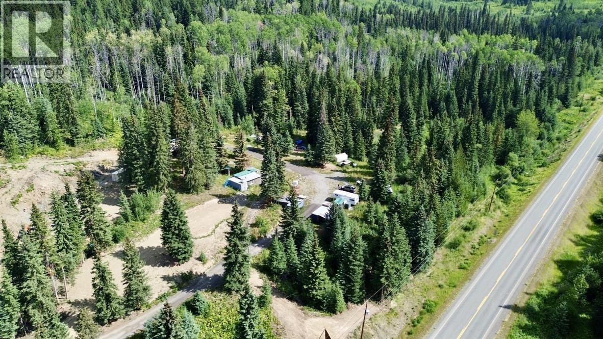 8541 Little Fort 24 Highway, Bridge Lake, BC, V0K 1X3 - 29