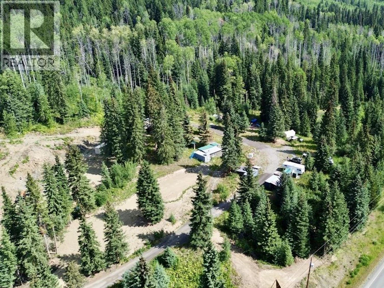 8541 Little Fort 24 Highway, Bridge Lake, BC, V0K 1X3 - 29