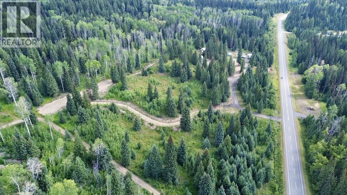 8541 Little Fort 24 Highway, Bridge Lake, BC, V0K 1X3 - 27