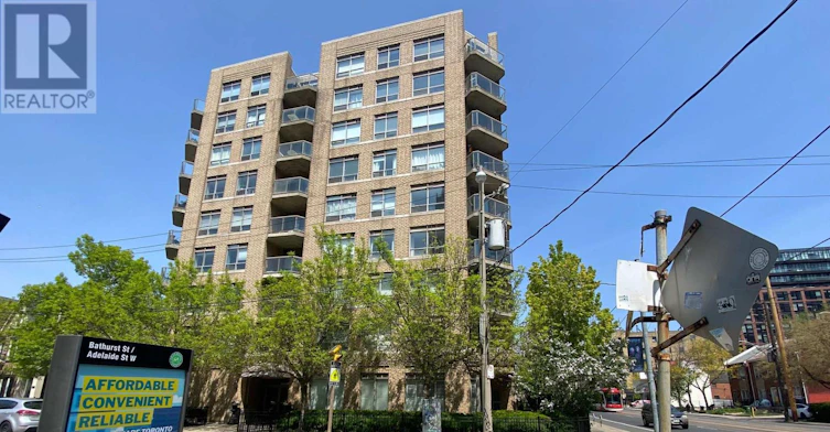 402-140 Bathurst Street, Toronto, ON, M5V 3N8 - 12