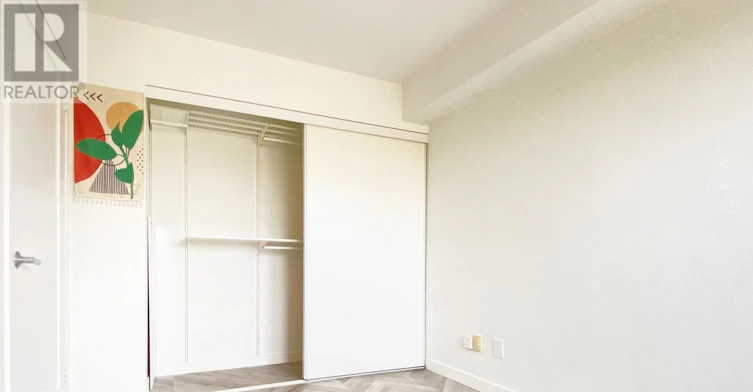 402-140 Bathurst Street, Toronto, ON, M5V 3N8 - 7