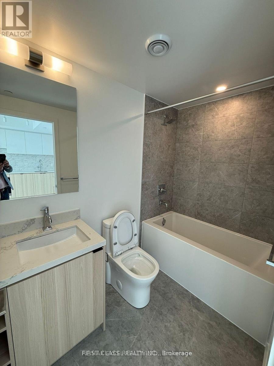 5516-252 Church Street, Toronto, ON, M5B 0E6 - 5