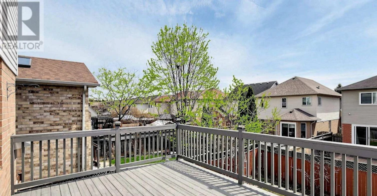 50 Shenandoah Drive, Whitby, ON, L1P 1T3 - 22