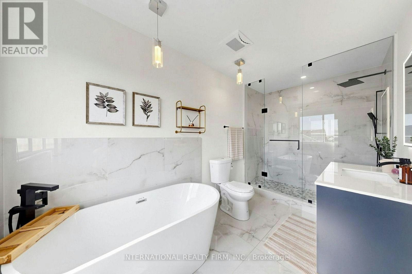 50 Shenandoah Drive, Whitby, ON, L1P 1T3 - 24